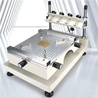 Stroj na výrobu elektronických součástek SMT